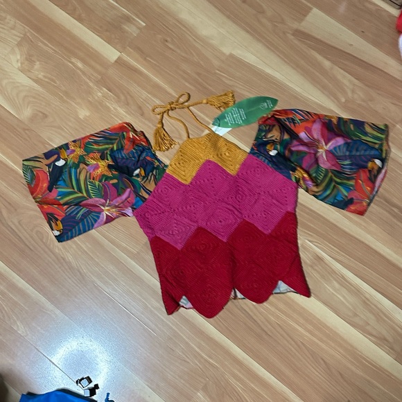 FARM Rio Multicolor Tropical Top - Picture 2 of 8